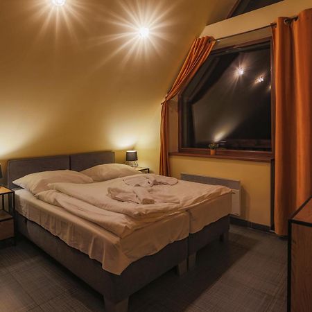 Apartmanovy Dom Fatrapark 1 S Wellness - Hlavna Recepcia Rózsahegy Kültér fotó