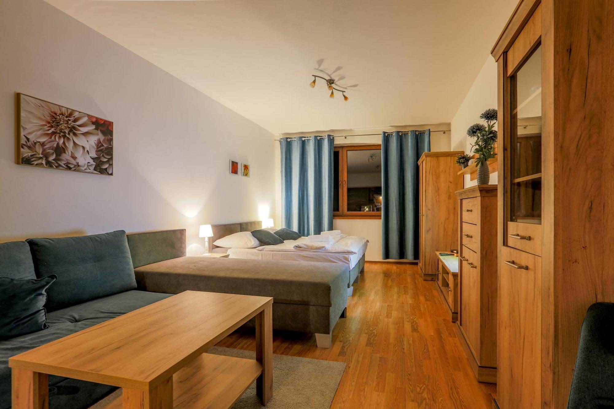 Apartmanovy Dom Fatrapark 1 S Wellness - Hlavna Recepcia Rózsahegy Kültér fotó